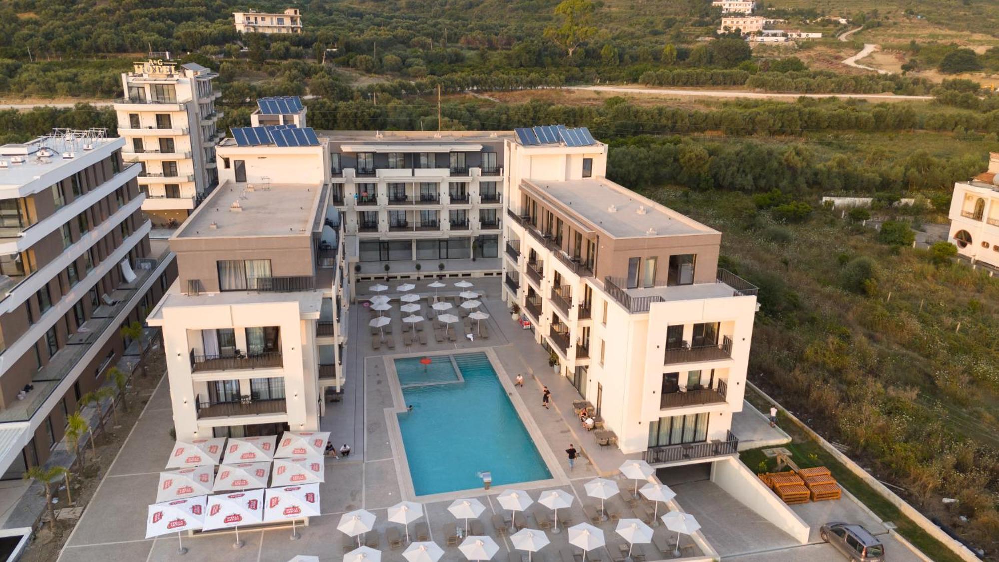 Jost Caravel Ξενοδοχείο Radhimë Εξωτερικό φωτογραφία